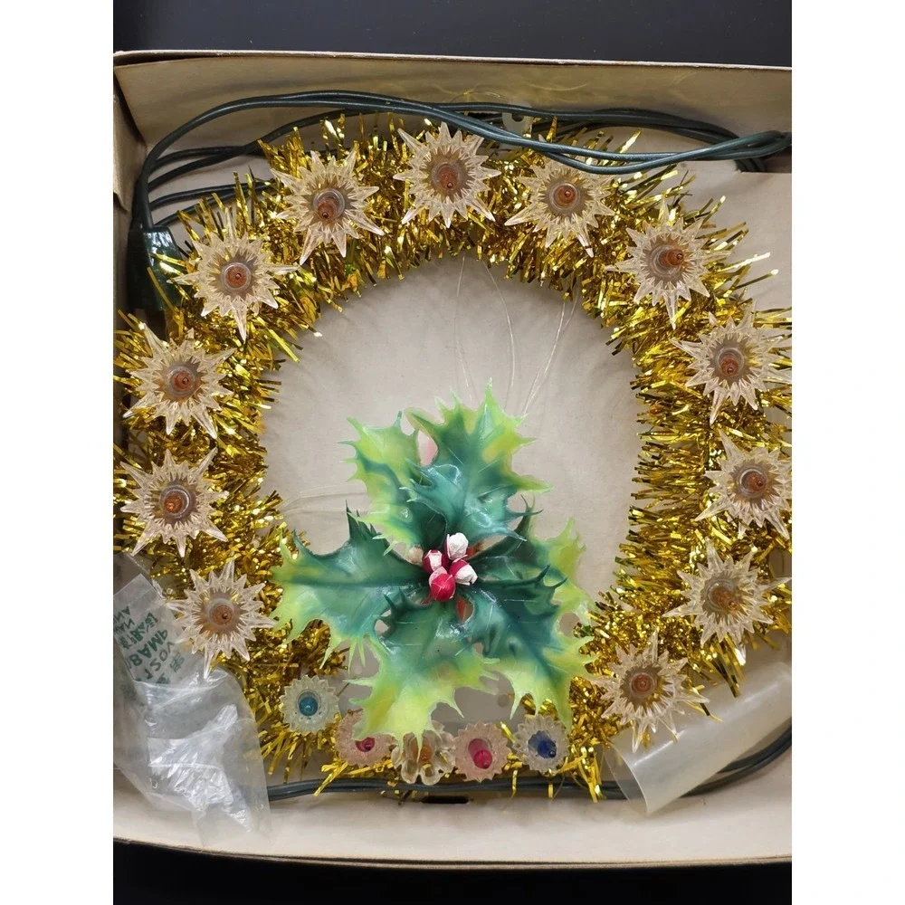 Vtg Christmas Tree Top Gold Wreath 11 Light Candle Center w/box Missing...